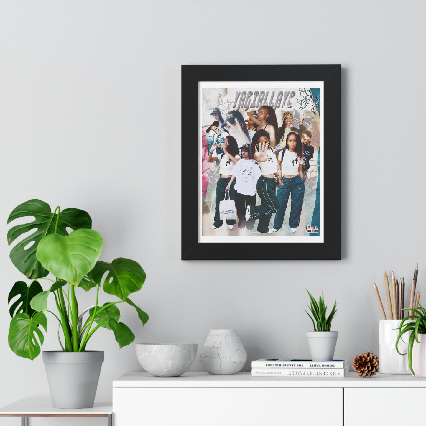 YAGIRLLAYC | Poster Framed