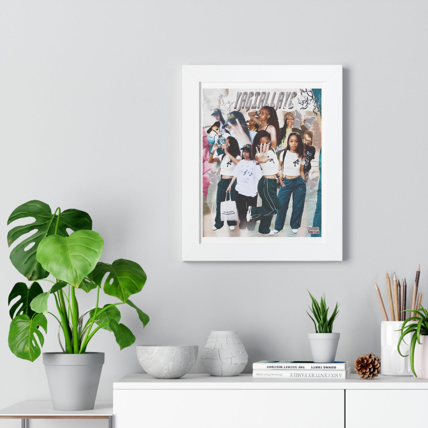 YAGIRLLAYC | Poster Framed